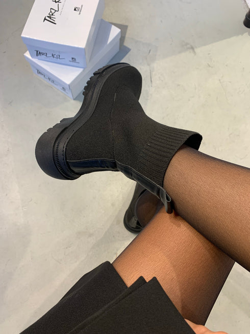 FLEXİ SİYAH ÇORAP BOOTIE